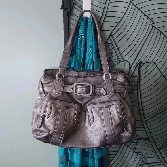 Cole Haan | Slouchy  Roomy Silver Metallic Leather Shoulder Bag - Picture 1 of 16